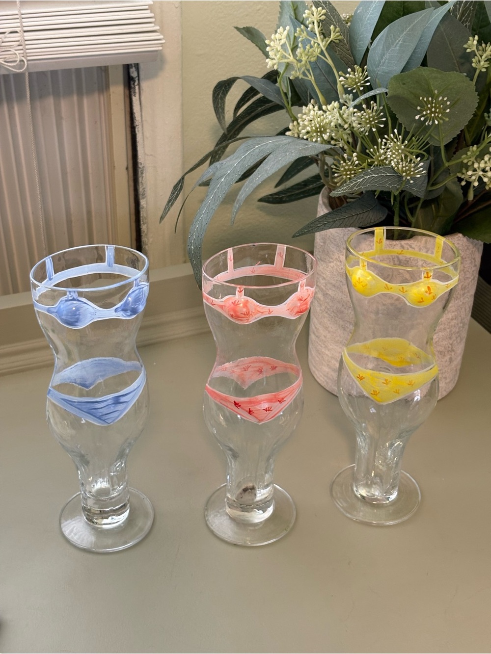 Hand-Painted Bikini Glasses Set - Blue, Pink & Yellow